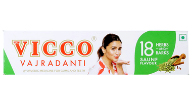 Vicco Vajradanti Ayurvedic Medicine for Healthy Gums and Teeth | Saunf tube of 200 gm toothpaste